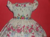 vestido floral azul de abinha